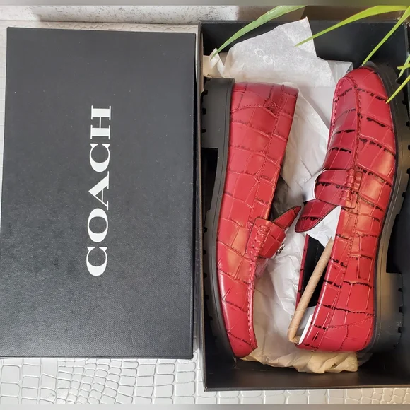Coach NWB Joselyn Embossed Croc Loafers Dark Ruby Size 7B - Picture 16 of 16